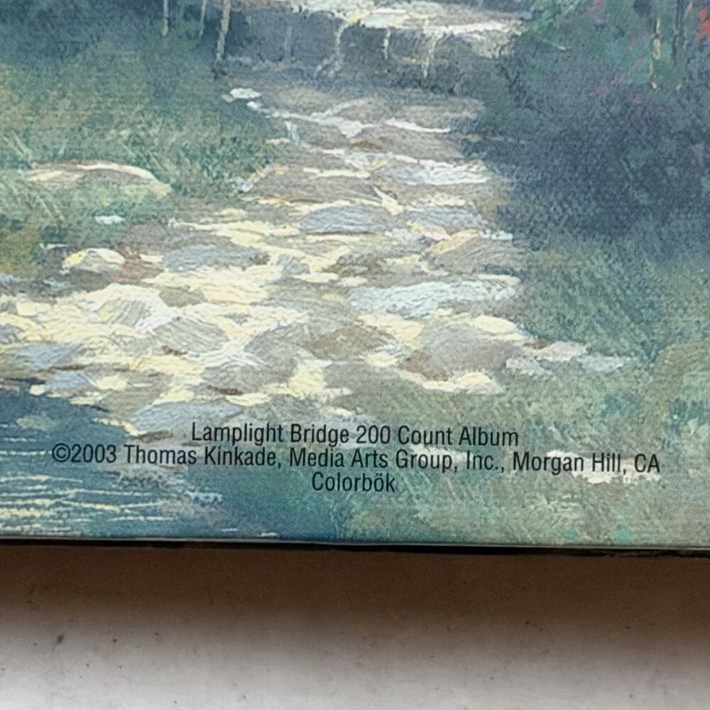 Thomas Kinkade Photo Album 2003 Lamplight Bridge 200 Count Album Hard Cover